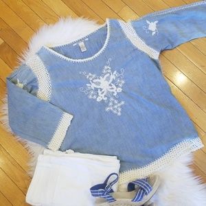 🌟4 for $10! Lucky Brand  denim and crocheted top!